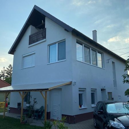 Andrea Apartman Balatonfured Exterior photo