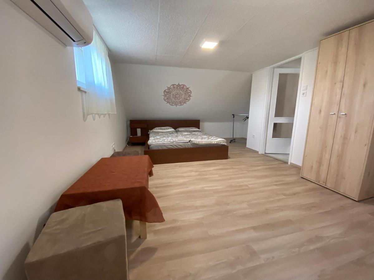 Andrea Apartman Balatonfured Exterior photo